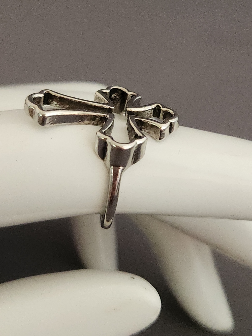 Silver Openwork Cross Ring - Picture 2 of 4